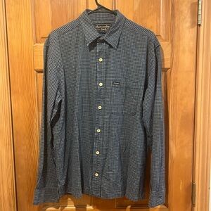 Abercrombie & Fitch men’s button down shirt size medium.